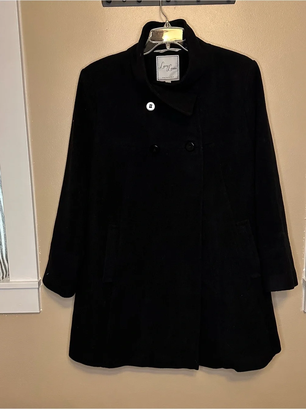 Larry Levine Black Double-Breasted Babydoll Swing Coat